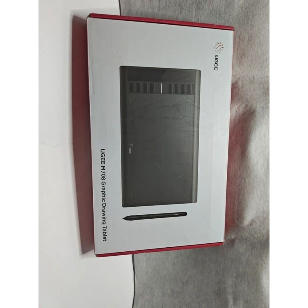 Ugee M708 Graphics Drawing Tablet with Stylus Pen & Accessories - Picture 6 of 7